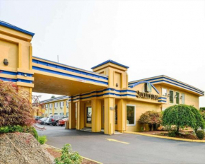 Гостиница Quality Inn Hotel, Kent  Кент